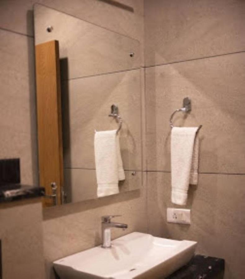 Hotel Aditya Residency Bhopal Exterior photo